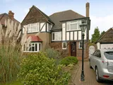 North Park, Eltham