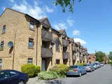 Hawthorne Way, Stanwell, Staines, TW19