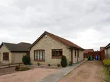 Abbie Grove, Leven KY8