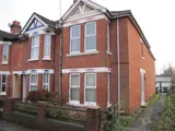 ** AN UNFURNISHED GROUND FLOOR STUDIO FLAT IN CHARLTON ROAD **