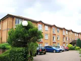Chesterton Court, Horsham