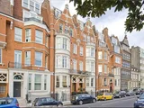 Cheyne Place, London
