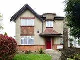 Holdenhurst Avenue, Finchley