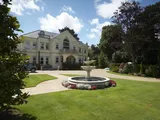 Chestnut Avenue, St Georges Hill, KT13
