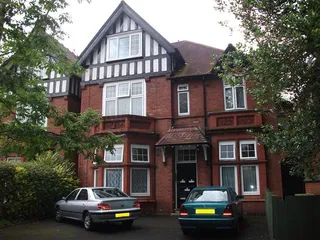 HF8756_37str_IMG_00.jpg