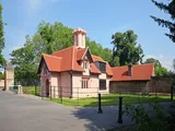 Bishops Avenue, Bishops Park SW6