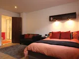 Extra Large (25m2 Average), Bristol, BS2 8AU