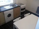  3 Bedrooms £55 pppw, Ernest Street , Bolton,