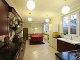 Beverley Road, Hull, HU6