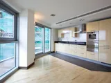 Vicentia Court, Bridges Wharf