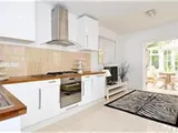 Silver Crescent, London