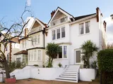 Creighton Avenue, Muswell Hill