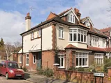 Melville Road, Barnes Village