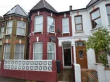 TURNPIKE LANE N15  STUDIO APARTMENT